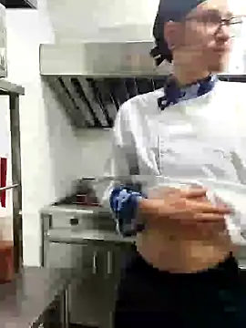 Snapshot of MrShaggy chatting on 01-07-25, 10:52 MrShaggy online show from 01-07-25, 10:52