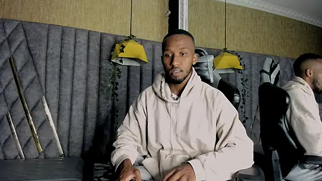 JamesParck online show from 04-21-26, 12:23