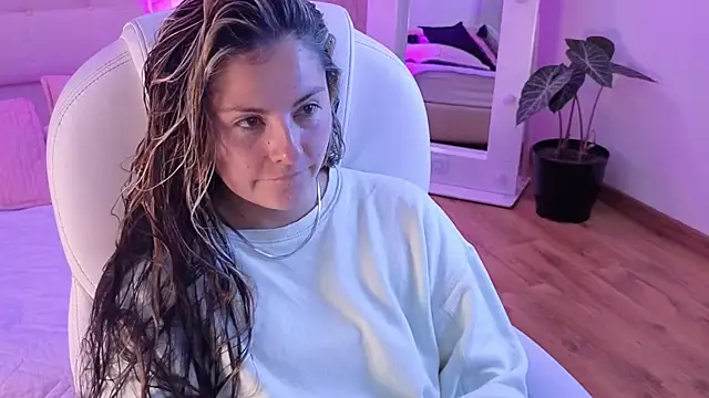 brandy sweet  online show from 10-11-25, 02:04