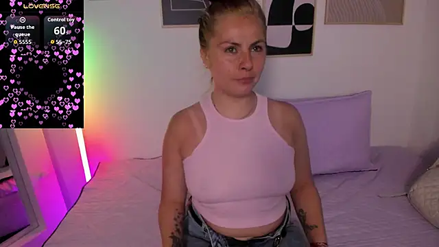 brandy sweet  online show from 10-16-25, 03:13