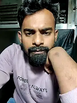 Snapshot of rayhan085 chatting on 12-29-24, 12:01 rayhan085 online show from 12-29-24, 12:01