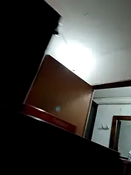 Leslly  online show from 01-14-25, 09:02