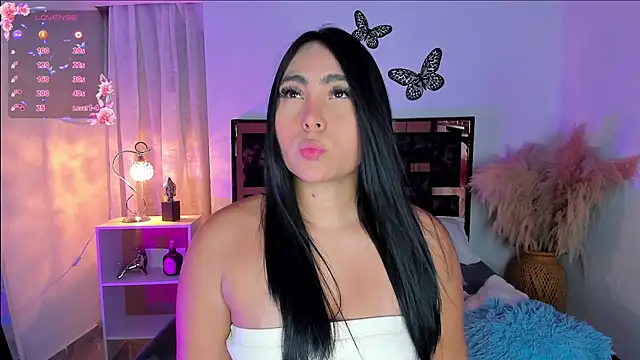 Sarahballiston  online show from 03-11-25, 12:22