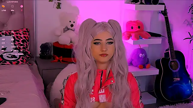 Snapshot of LaylaBrown chatting on 09-12-25, 06:41 LaylaBrown online show from 09-12-25, 06:41