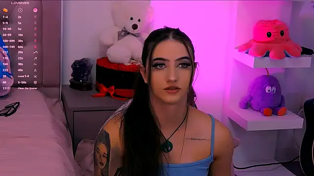 Snapshot of LaylaBrown chatting on 09-19-25, 07:47 LaylaBrown online show from 09-19-25, 07:47