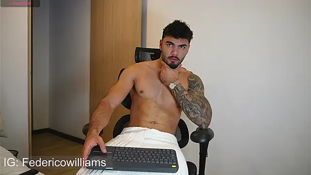 Derek w online show from 02-12-25, 07:13