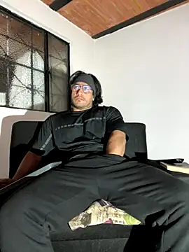 willian m777 online show from 10-18-25, 05:10