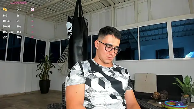 owengray2n online show from 12-31-24, 12:54