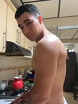 owengray2n online show from 02-07-25, 04:24