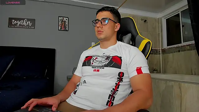 owengray2n online show from 02-26-25, 04:47