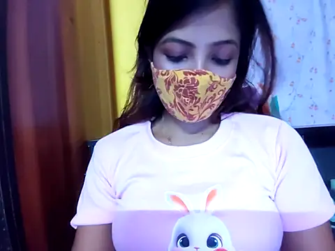 cutesoma2 online show from 10-28-25, 05:59