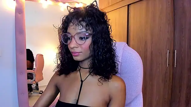 alikahouston4 online show from 02-08-26, 08:34