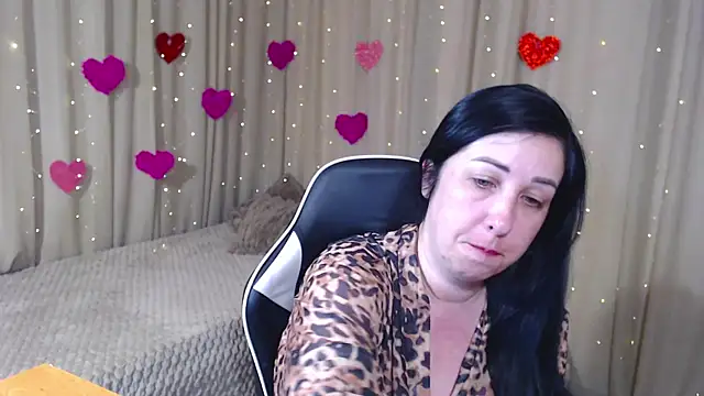 JillStevens online show from 04-08-26, 01:33