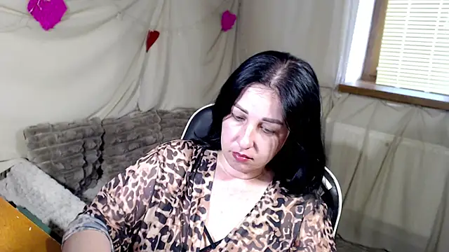 JillStevens online show from 06-22-26, 03:42