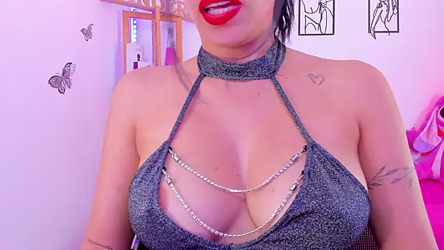 EmillySanders online show from 07-29-26, 10:19