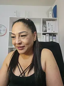 Gina Myers online show from 06-07-26, 03:32