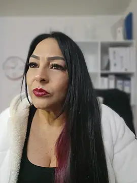 Gina Myers online show from 07-05-26, 02:07