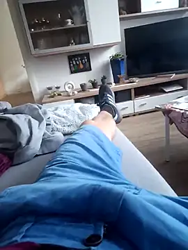 KidoXVII online show from 09-30-25, 04:01