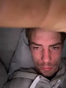 KidoXVII online show from 11-22-25, 01:59