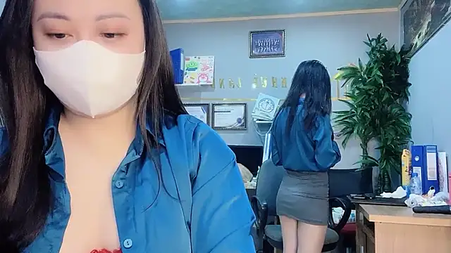 Bamboo Swetie online show from 12-21-24, 02:47