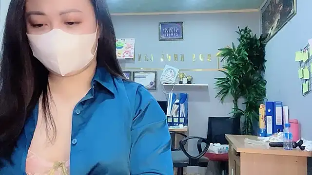 Bamboo Swetie online show from 12-26-24, 03:38