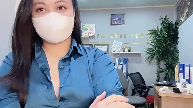 Bamboo Swetie online show from 01-13-25, 04:18