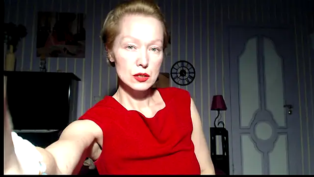 Snapshot of Marquise555 chatting on 09-26-25, 04:22 Marquise555 online show from 09-26-25, 04:22