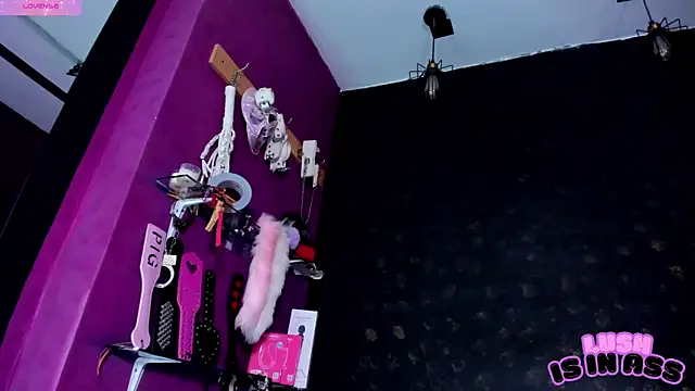 Alexa Slave online show from 04-11-26, 07:07