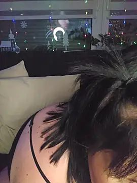 -BonnieBlack- online show from 12-20-25, 04:52