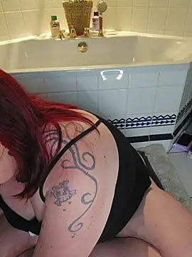 -BonnieBlack- online show from 07-12-26, 08:44
