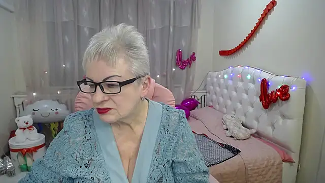 KayleSmoll online show from 03-12-25, 10:17