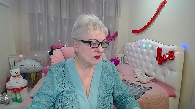 KayleSmoll online show from 03-13-25, 04:27