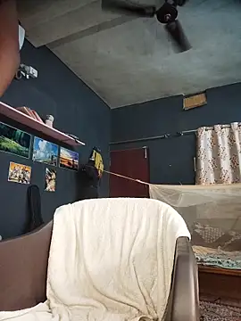 richardjames95 online show from 03-10-26, 09:42