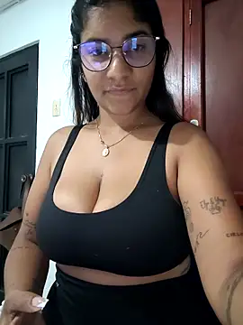 Sofythom1 online show from 04-01-26, 03:18