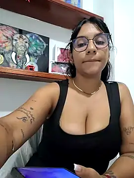 Sofythom1 online show from 08-09-26, 03:55