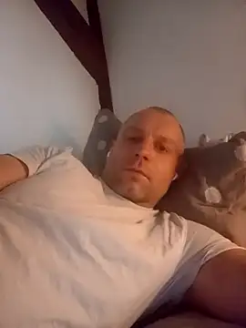 Snapshot of Cultekutas5 chatting on 11-30-25, 09:57 Cultekutas5 online show from 11-30-25, 09:57