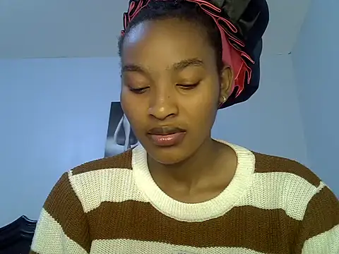 Snapshot of cute-alexis chatting on 05-11-26, 04:15 cute-alexis online show from 05-11-26, 04:15