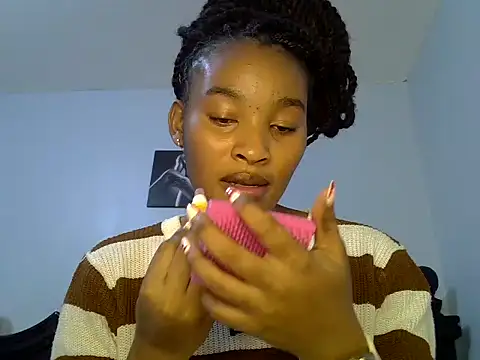 Snapshot of cute-alexis chatting on 06-11-26, 09:18 cute-alexis online show from 06-11-26, 09:18