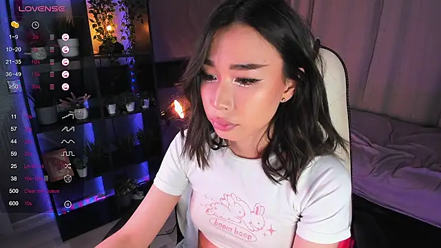 sensualily online show from 12-13-25, 07:53