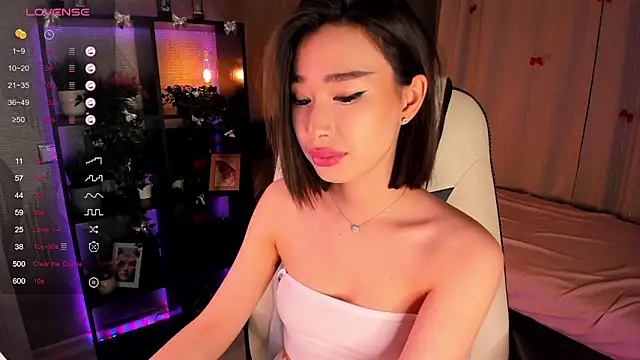 sensualily online show from 02-06-26, 03:59