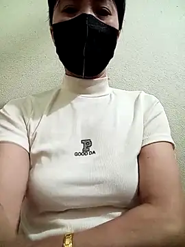 Snapshot of YunLem chatting on 02-19-25, 12:55 YunLem online show from 02-19-25, 12:55