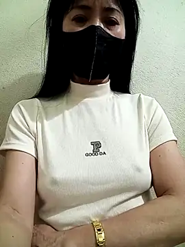 Snapshot of YunLem chatting on 02-20-25, 01:08 YunLem online show from 02-20-25, 01:08