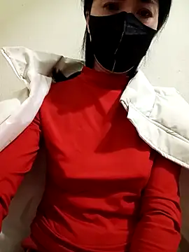 Snapshot of YunLem chatting on 02-24-25, 04:15 YunLem online show from 02-24-25, 04:15