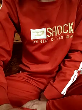 Snapshot of YunLem chatting on 12-19-25, 12:56 YunLem online show from 12-19-25, 12:56