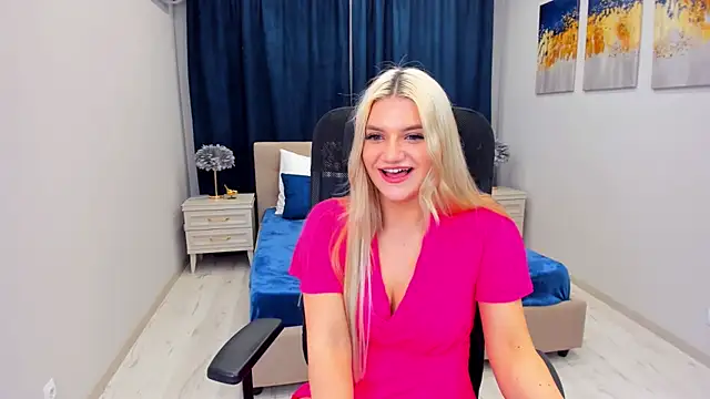 SelenaeMoore online show from 01-12-25, 01:42