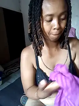 Snapshot of SexyLeopardxx120 chatting on 03-12-25, 06:51 SexyLeopardxx120 online show from 03-12-25, 06:51