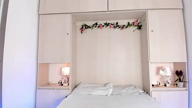 KendallRosse1 online show from 03-13-26, 12:12