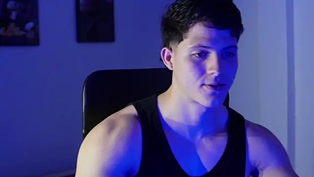 Hazzan Velez online show from 11-26-25, 03:51