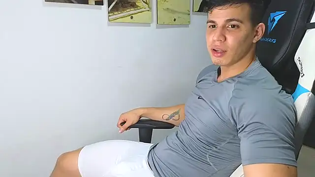 Ethanstill1 online show from 01-28-25, 03:25