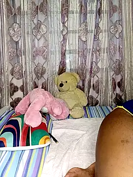 Cherriikenzie online show from 02-26-25, 06:04